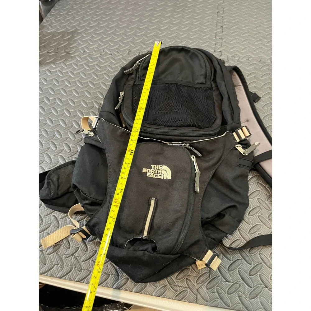 Vintage The North Face Backpack Unisex OS Black Hiking Outdoor Daypack Bag